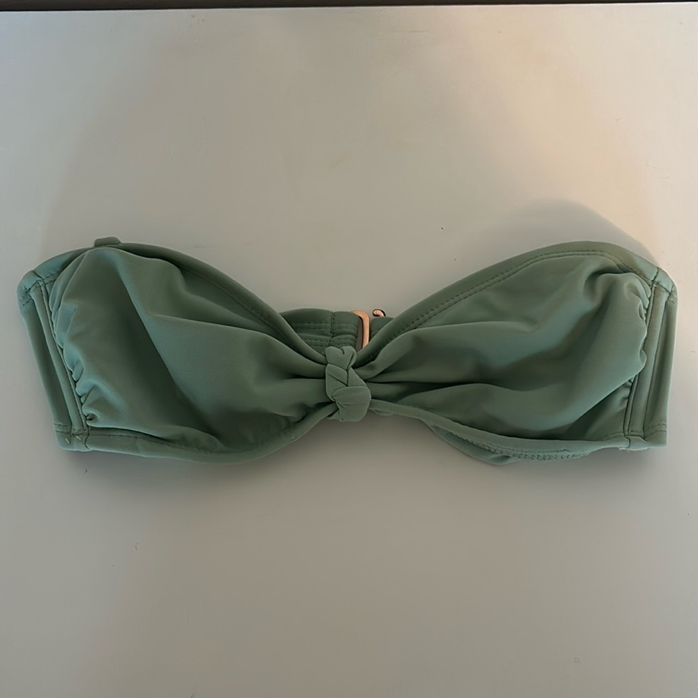 Strapless bikini top